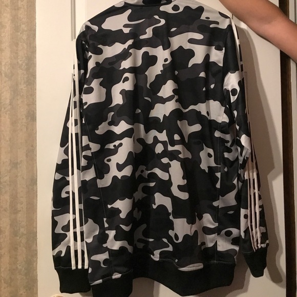 Adidas Zip Up - Picture 4 of 5